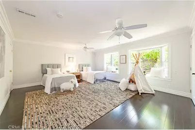 3666 Sapphire Drive, Encino, CA 91436 - Photo 16