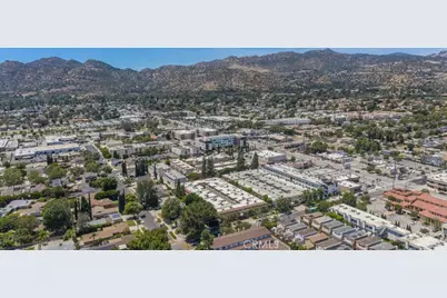 10215 Variel Avenue #14, Chatsworth, CA 91311 - Photo 30