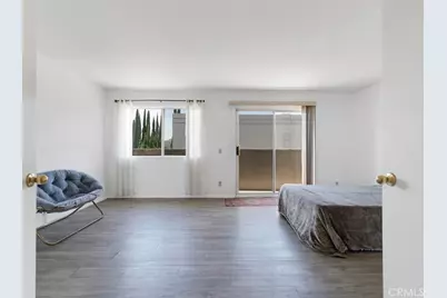 10215 Variel Avenue #14, Chatsworth, CA 91311 - Photo 16