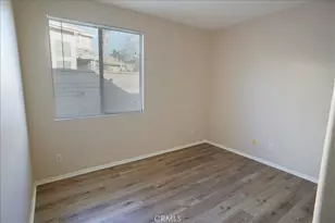 27481 Bridgewater Dr, Valencia, CA 91354 - Photo 12
