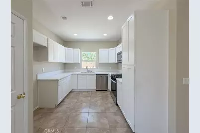 44115 Greentree Court, Lancaster, CA 93535 - Photo 8