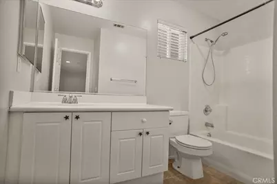 30415 Terracina, Castaic, CA 91384 - Photo 18