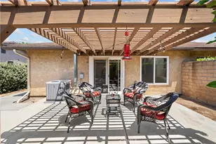25556 Alicante Dr, Valencia, CA 91355 - Photo 22