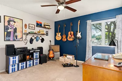 33 N Madrid, Newbury Park, CA 91320 - Photo 20