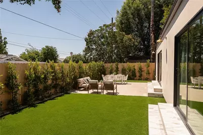 5944 Lasaine, Encino, CA 91316 - Photo 36