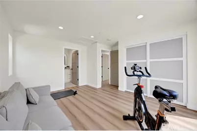 10830 Mather, Sunland, CA 91040 - Photo 20