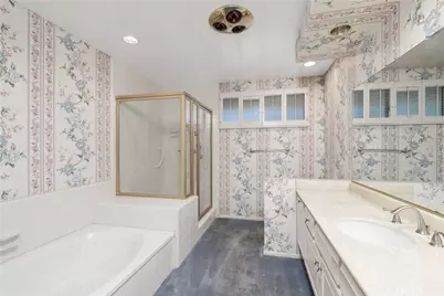 18268 Lake Encino Drive, Encino, CA 91316 - Photo 38