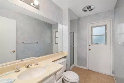 18268 Lake Encino Drive, Encino, CA 91316 - Photo 24