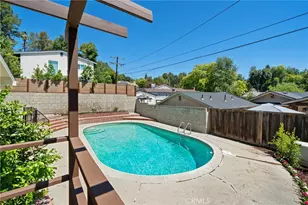 21816 Providencia St, Woodland Hills, CA 91364 - Photo 30