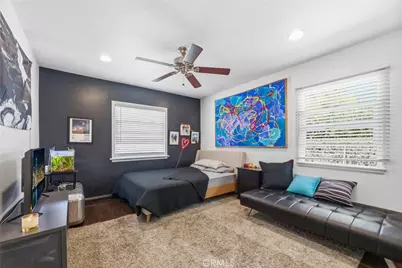 13329 Erwin, Van Nuys, CA 91401 - Photo 18