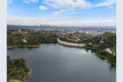 6438 Georgius, Los Angeles, CA 90068 - Photo 70