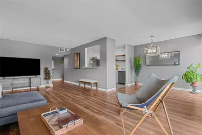5454 Zelzah Avenue #309, Encino, CA 91316 - Photo 4