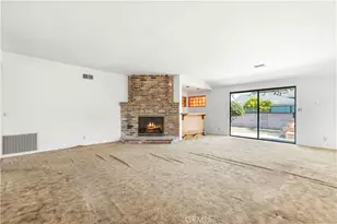 12635 Cumpston St, Valley Village, CA 91607 - Photo 10