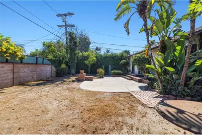 12635 Cumpston Street, Valley Village, CA 91607 - Photo 38