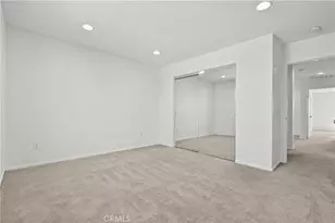 9427 Lemona Ave, North Hills, CA 91343 - Photo 14