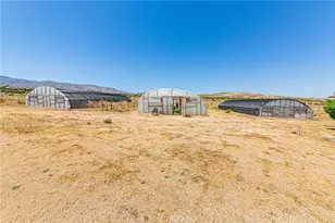 11126 E Ave W 8, Pearblossom, CA 93553 - Photo 32