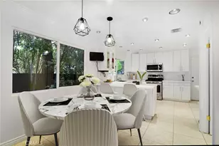 19611 Rosita St, Tarzana, CA 91356 - Photo 12