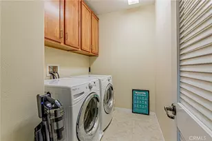 28519 Herrera St, Valencia, CA 91354 - Photo 26