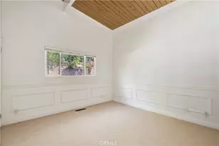5102 Medina Rd, Woodland Hills, CA 91364 - Photo 18