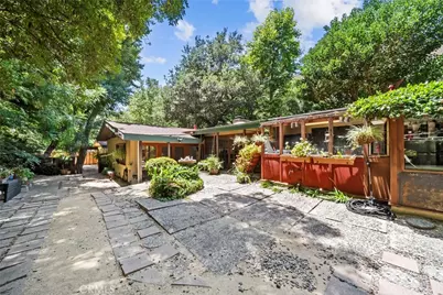 2900 Mandeville Canyon, Los Angeles, CA 90049 - Photo 50