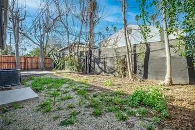 7417 Alabama Avenue, Canoga Park, CA 91303 - Photo 24