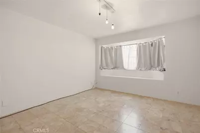 3160 E E Avenue R8, Palmdale, CA 93550 - Photo 8