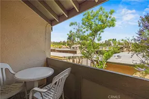 25730 Player Dr, Valencia, CA 91355 - Photo 38