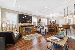 24045 Whitewater Dr, Valencia, CA 91354 - Photo 4