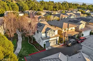 24045 Whitewater Dr, Valencia, CA 91354 - Photo 44