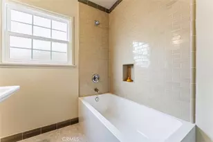 16645 Haynes St, Lake Balboa, CA 91406 - Photo 16