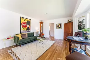 16645 Haynes St, Lake Balboa, CA 91406 - Photo 2