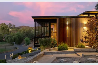 21090 Rios Street, Woodland Hills, CA 91364 - Photo 1