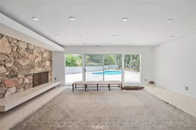 3102 Dona Sofia, Studio City, CA 91604 - Photo 12