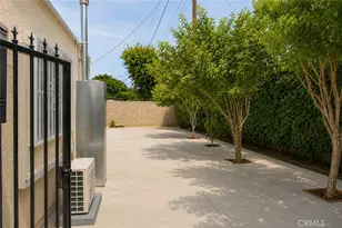 17144 Burton St, Lake Balboa, CA 91406 - Photo 40