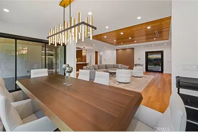 23103 Leonora, Woodland Hills, CA 91367 - Photo 22