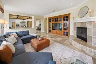 24705 Tiburon, Valencia, CA 91355 - Photo 18