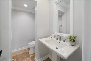 24705 Tiburon, Valencia, CA 91355 - Photo 46