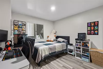 26926 Flo Lane #419, Canyon Country, CA 91351 - Photo 12