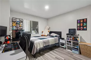 26926 Flo Ln, Canyon Country, CA 91351 - Photo 12