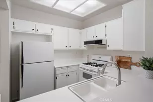 23845 Del Monte, Valencia, CA 91355 - Photo 12