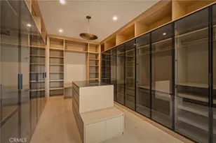 15450 Huston, Sherman Oaks, CA 91403 - Photo 48