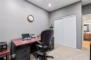 23803 Claymore Way, Valencia, CA 91354 - Photo 22