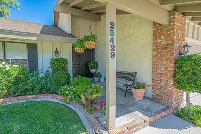 23429 Via Elisandra, Valencia, CA 91355 - Photo 2