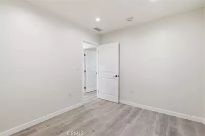 10012 Plainview Avenue, Tujunga, CA 91042 - Photo 16