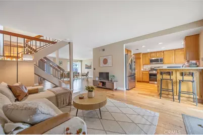27503 Fairport, Canyon Country, CA 91351 - Photo 16