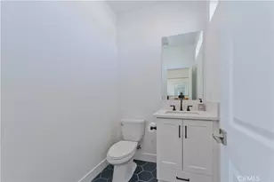 27533 Golden Currant Pl, Valencia, CA 91381 - Photo 32