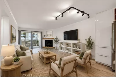 5550 Owensmouth #104, Woodland Hills, CA 91367 - Photo 2