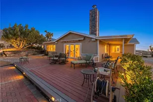 29125 Devils Punchbowl Rd, Pearblossom, CA 93553 - Photo 2