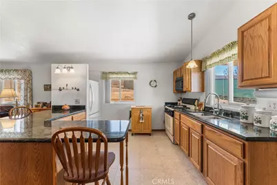 29125 Devils Punch Bowl Road, Pearblossom, CA 93553 - Photo 30