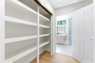 18614 Delano St, Tarzana, CA 91335 - Photo 26